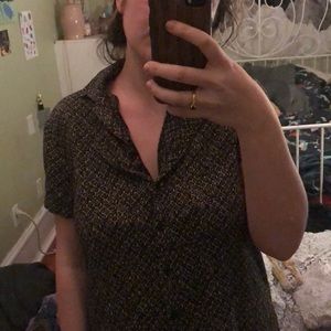 🗝button up tee🗝